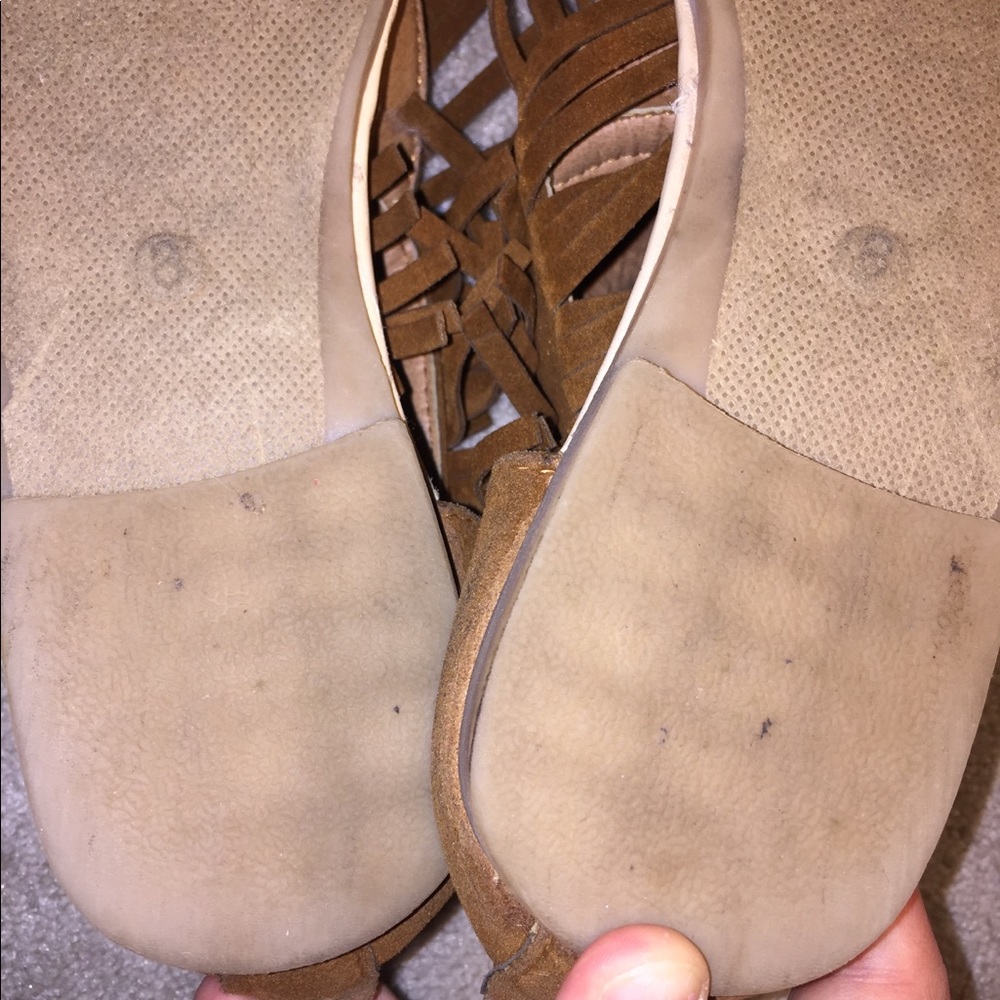 Sandals - Picture 4 of 4